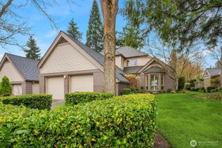 1716 Bellevue Way NE, Bellevue, WA 98004