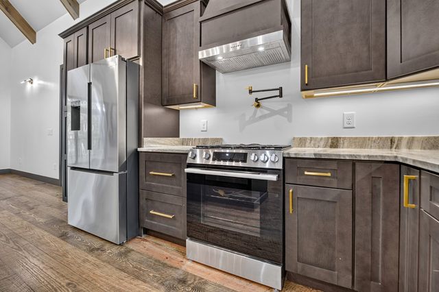 93 Silver Oaks Court, Blue Ridge, GA 30513