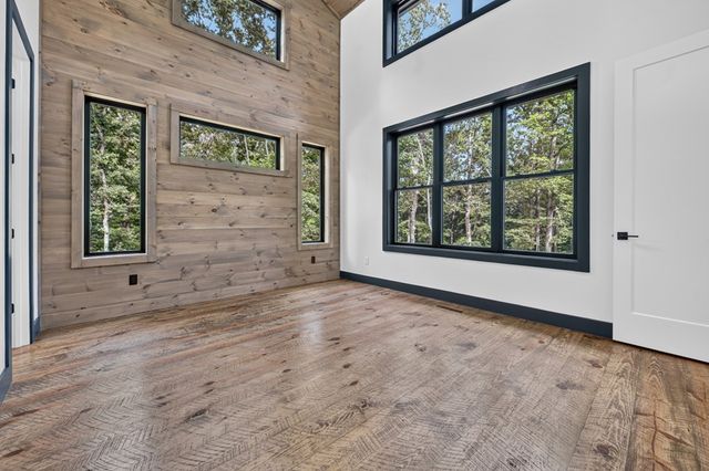 93 Silver Oaks Court, Blue Ridge, GA 30513