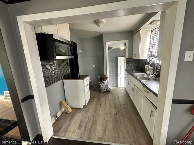 20656 McCormick Street, Detroit, MI 48224