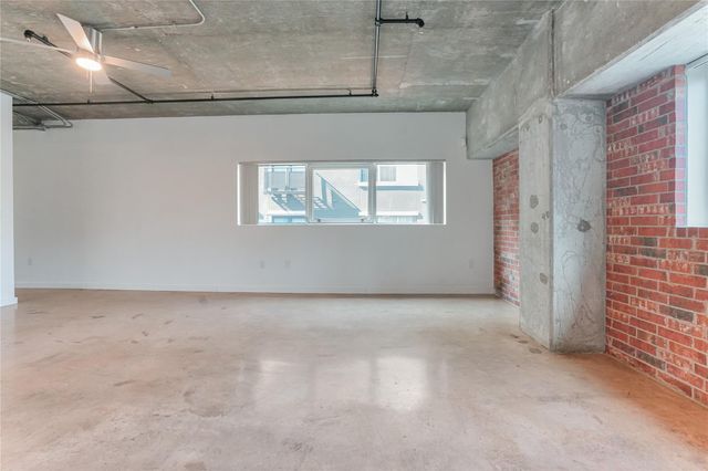 2000 Bagby Street 2401, Houston, TX 77002