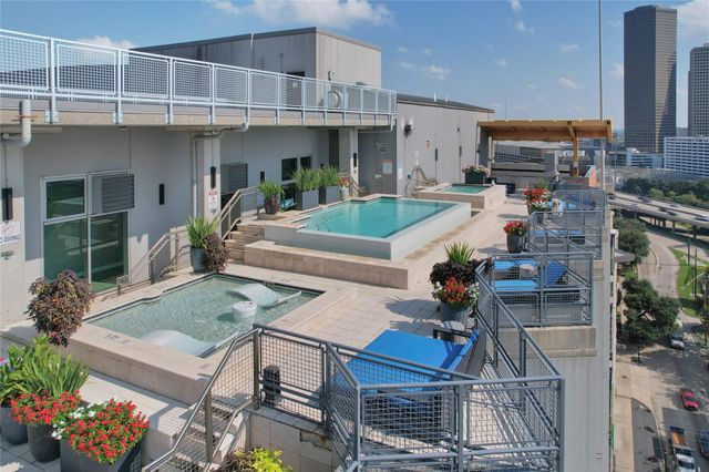 2000 Bagby Street 2401, Houston, TX 77002