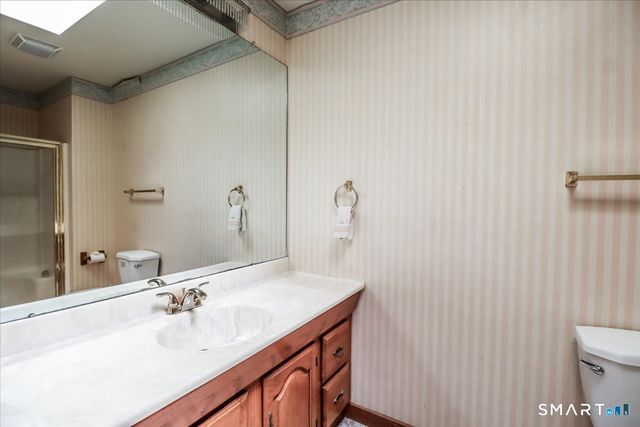 63 North Mountain Road, Brookfield, CT 06804