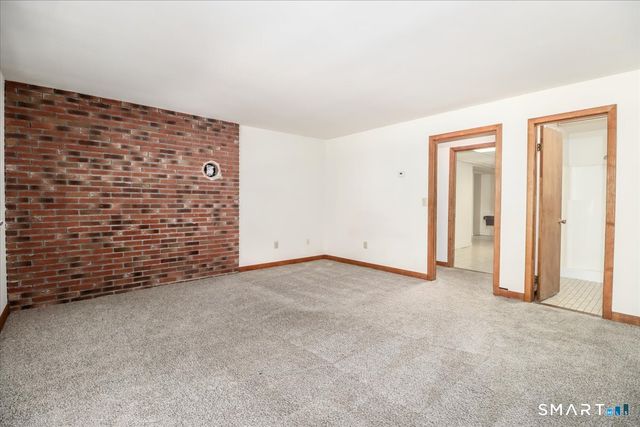 63 North Mountain Road, Brookfield, CT 06804
