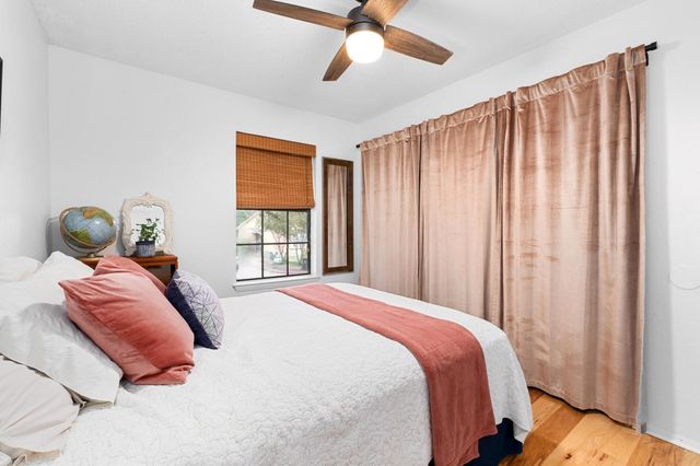 11901 Swearingen DR 43-I, Austin, TX 78758