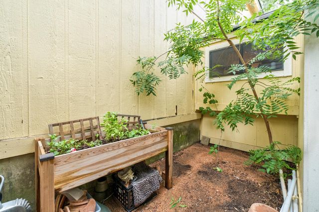 11901 Swearingen DR 43-I, Austin, TX 78758