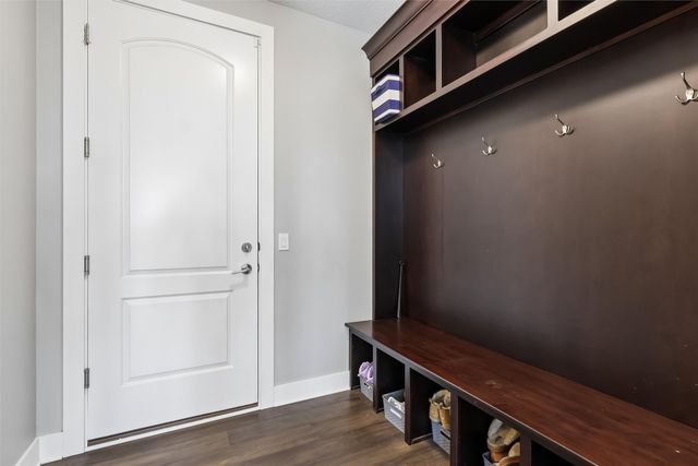 3446 SW 54th Street, West Des Moines, IA 50265