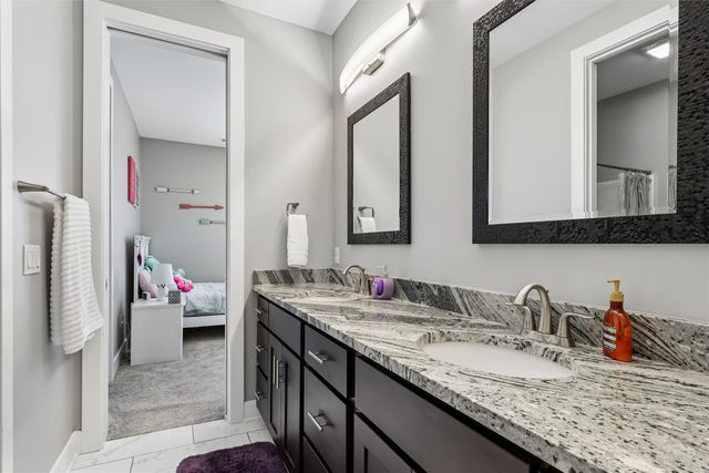 3446 SW 54th Street, West Des Moines, IA 50265