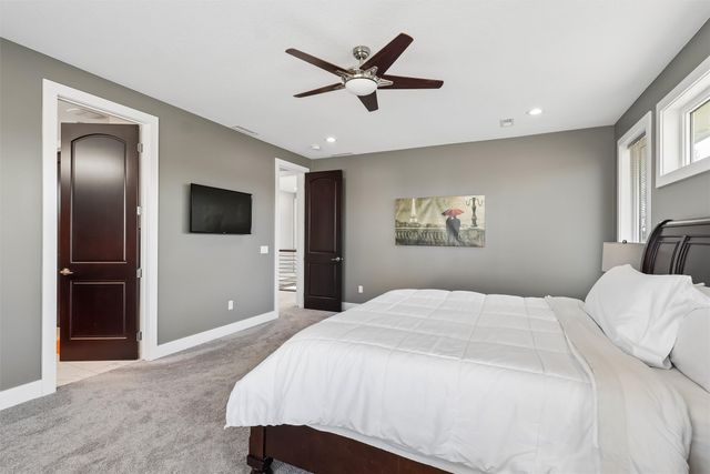 3446 SW 54th Street, West Des Moines, IA 50265