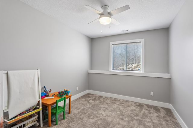 3446 SW 54th Street, West Des Moines, IA 50265