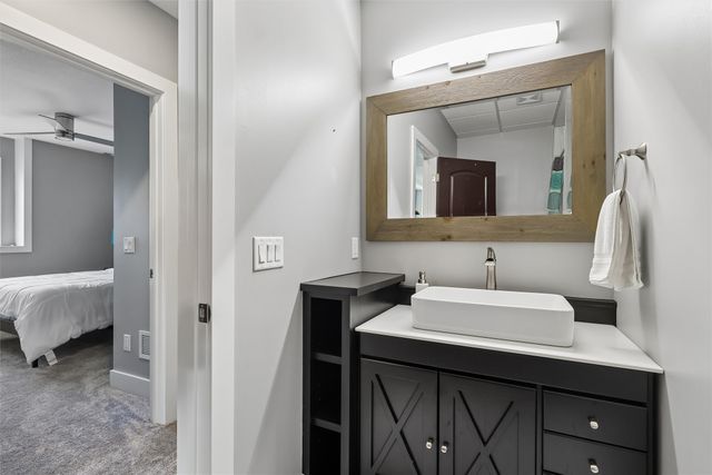 3446 SW 54th Street, West Des Moines, IA 50265