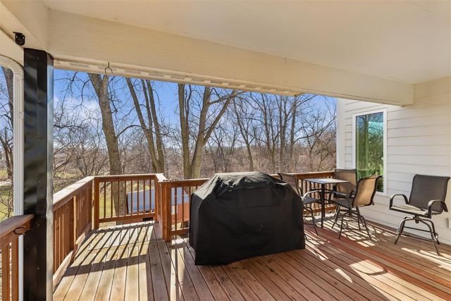 3446 SW 54th Street, West Des Moines, IA 50265