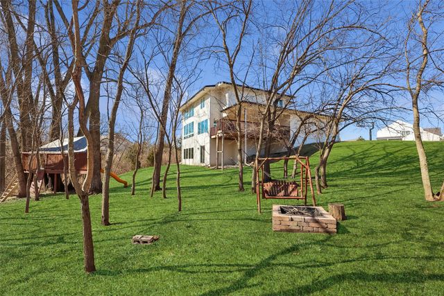 3446 SW 54th Street, West Des Moines, IA 50265