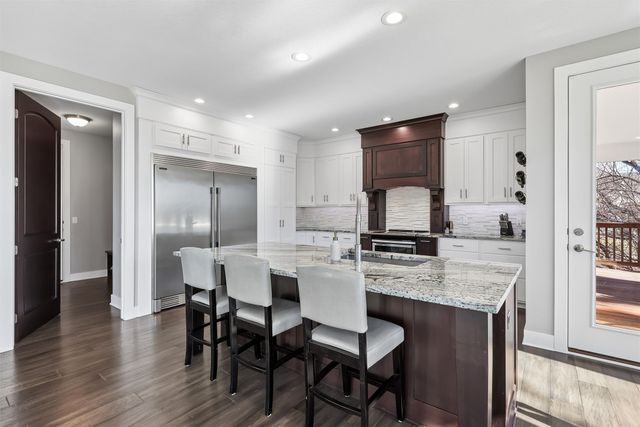 3446 SW 54th Street, West Des Moines, IA 50265