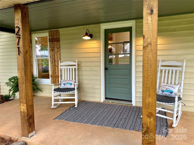 271 Fairmount Road, Statesville, NC 28625