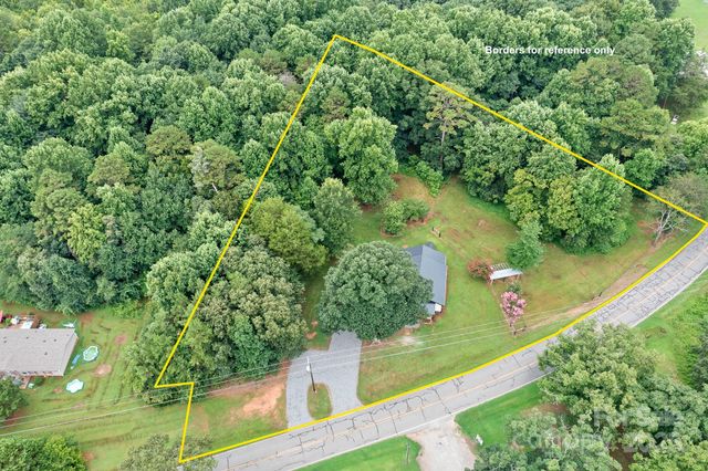 271 Fairmount Road, Statesville, NC 28625
