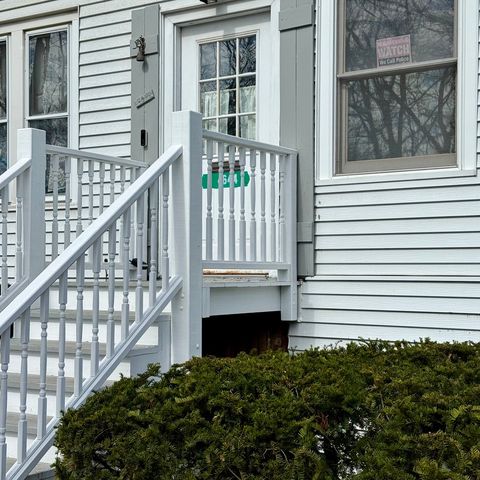 4644 N Kennicott Avenue, Chicago, IL 60630