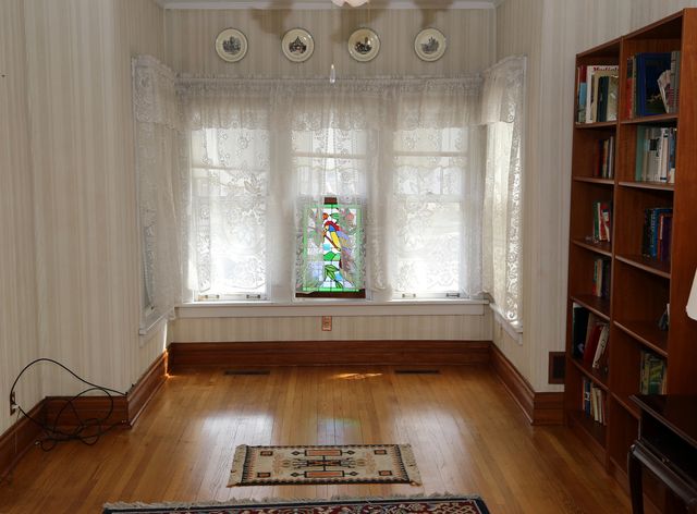 4644 N Kennicott Avenue, Chicago, IL 60630