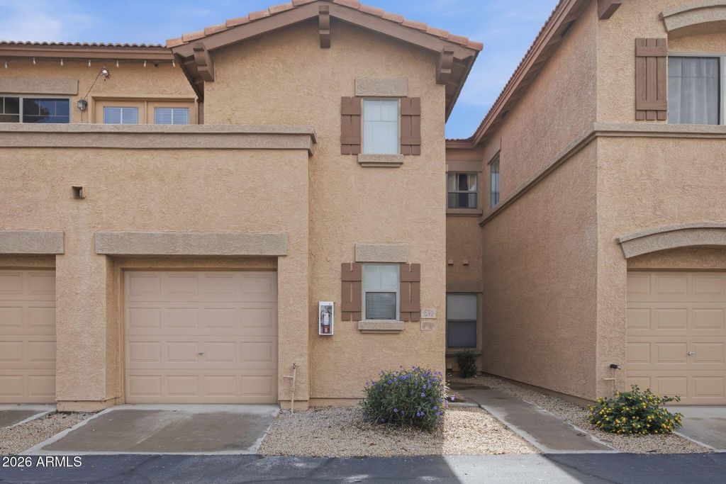 805 S SYCAMORE -- 237, Mesa, AZ 85202 — photo 2