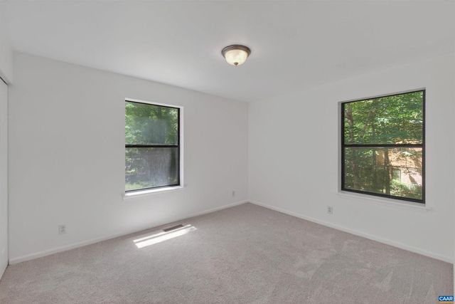 14 SHILOH CT, Palmyra, VA 22963