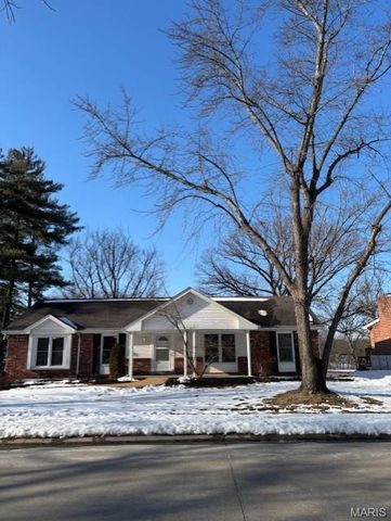 10938 Mugan Drive, St Louis, MO 63123