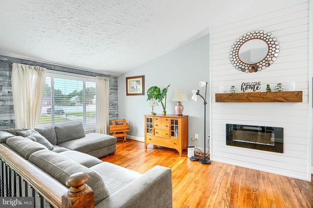 924 EDMUND ST, Aberdeen, MD 21001