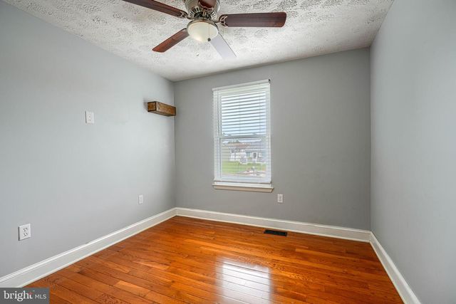 924 EDMUND ST, Aberdeen, MD 21001
