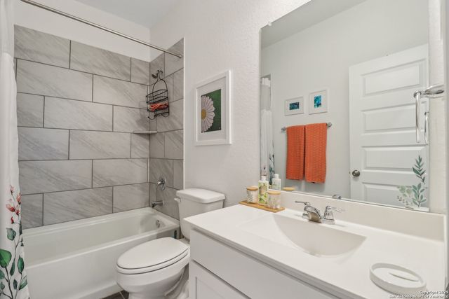 158 Canopy Oak, New Braunfels, TX 78130