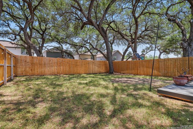 158 Canopy Oak, New Braunfels, TX 78130