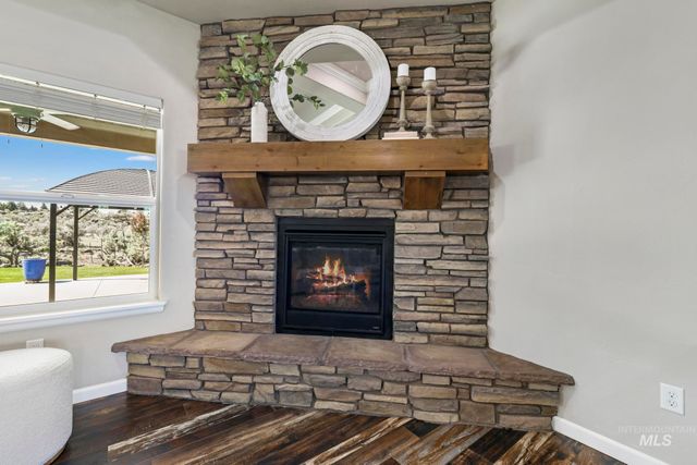 4152 N Meadow Ridge Cir, Twin Falls, ID 83301