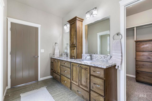 4152 N Meadow Ridge Cir, Twin Falls, ID 83301