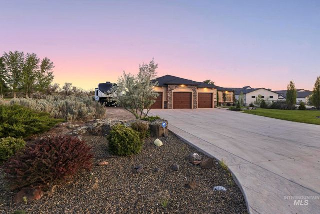 4152 N Meadow Ridge Cir, Twin Falls, ID 83301
