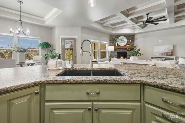 4152 N Meadow Ridge Cir, Twin Falls, ID 83301