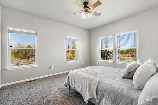 4152 N Meadow Ridge Cir, Twin Falls, ID 83301