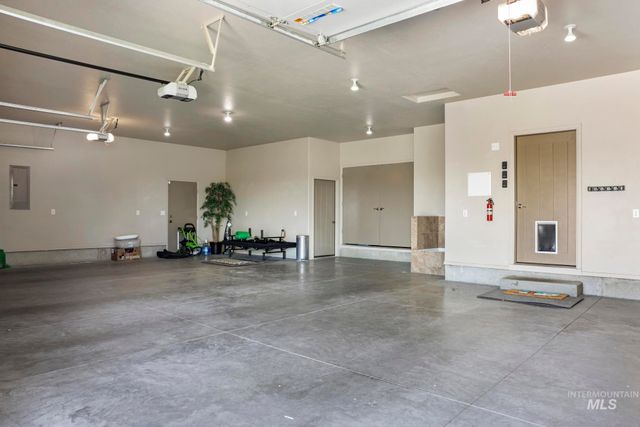 4152 N Meadow Ridge Cir, Twin Falls, ID 83301