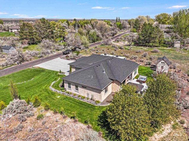 4152 N Meadow Ridge Cir, Twin Falls, ID 83301