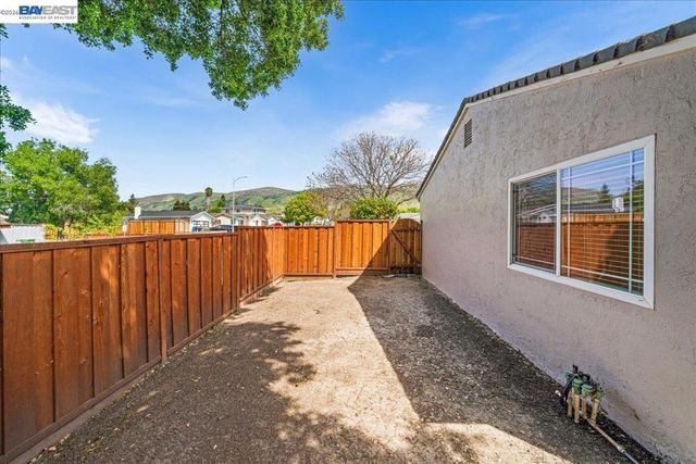 47507 Fortner St, Fremont, CA 94539