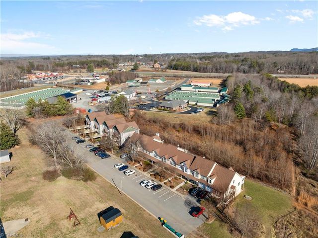 226 Lola Lane 103, Pilot Mountain, NC 27041