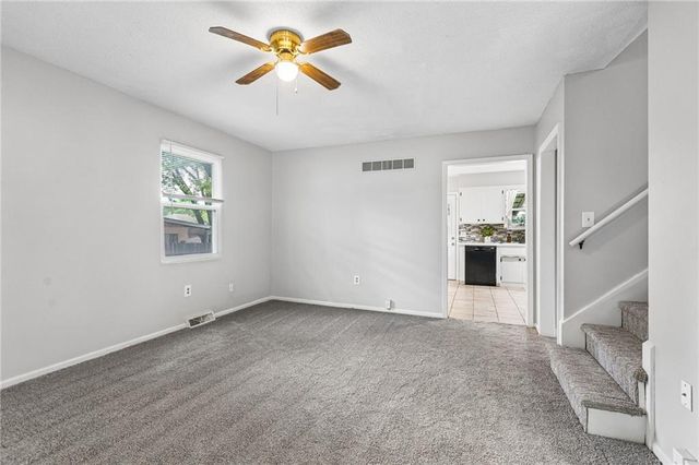 515 S Cardinal Drive, Olathe, KS 66062
