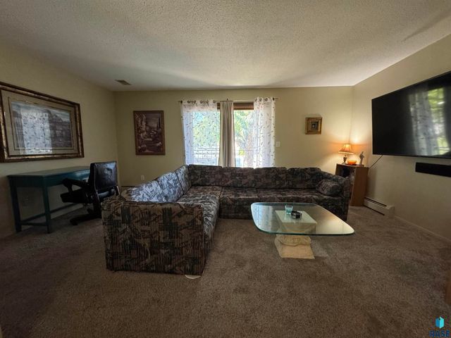 3712 S Terry Ave Avenue 201, Sioux Falls, SD 57106