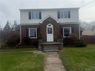 50 Maple Avenue, Hamburg, NY 14219