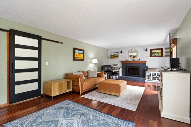 4165 Summerfield Drive, Dayton, OH 45432