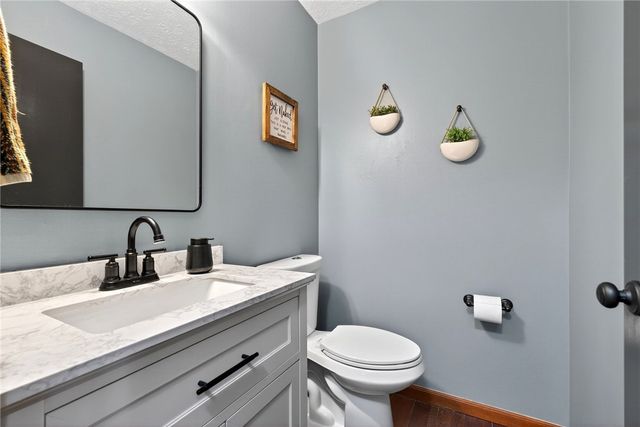 4165 Summerfield Drive, Dayton, OH 45432