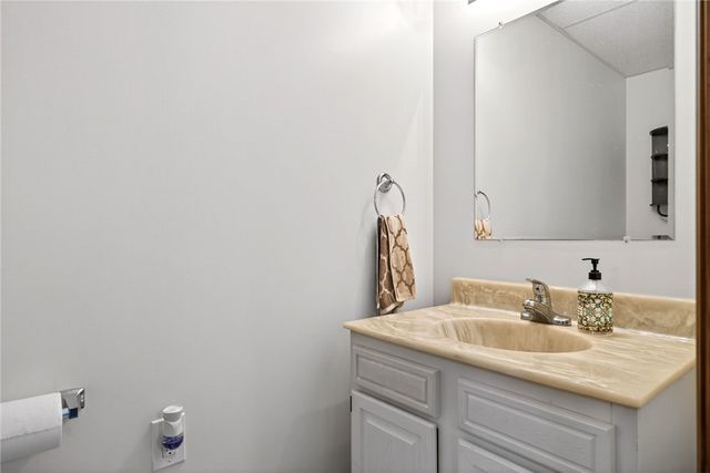 4165 Summerfield Drive, Dayton, OH 45432