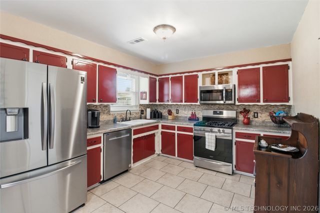 14030 S Glen Street, Glenpool, OK 74033