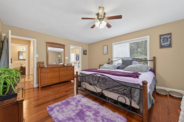 213 Meadow Lake Drive, Trinity, TX 75862