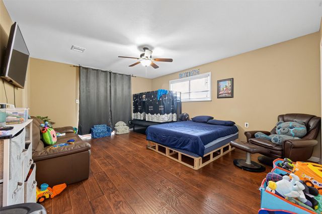 213 Meadow Lake Drive, Trinity, TX 75862