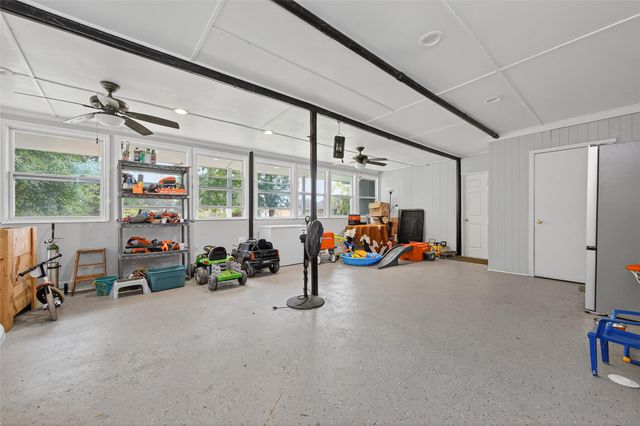 213 Meadow Lake Drive, Trinity, TX 75862