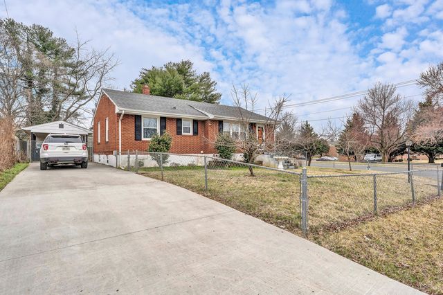 2601 Hebert ST, Roanoke, VA 24012