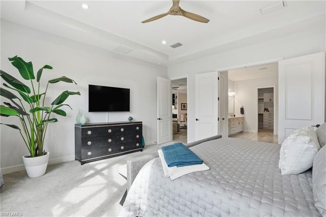 11591 Canal Grande DR, Fort Myers, FL 33913